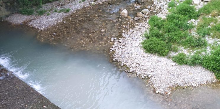 Villongo-Guerna, ancora macchie bianche nel torrente